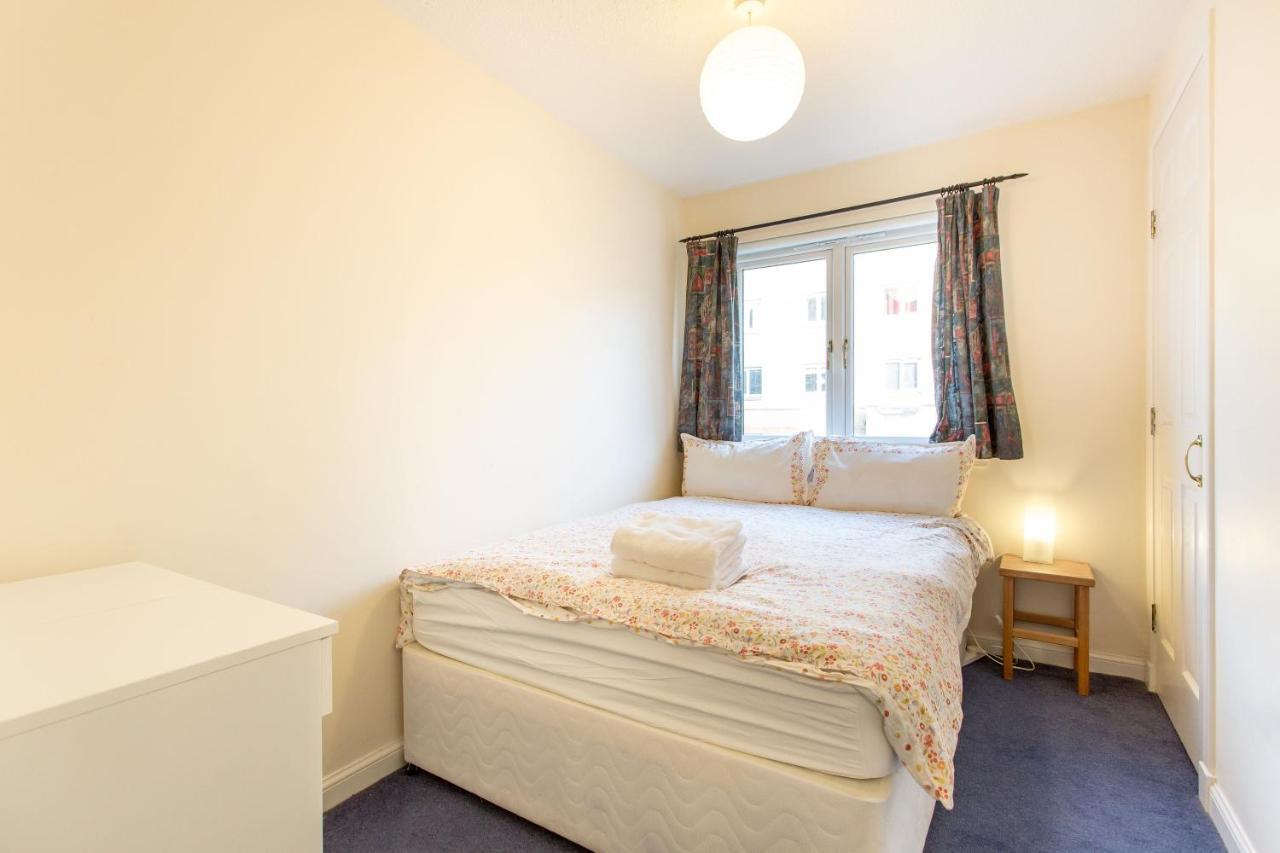 Central & Stylish 3 Bedroom, 2 Bath, Free Parking Эдинбург Экстерьер фото
